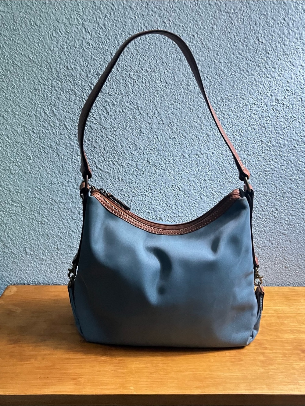 FOSSIL CLASSIC VINTAGE Pale Blue Brass Hardware #75082 Shoulder Bag Purse